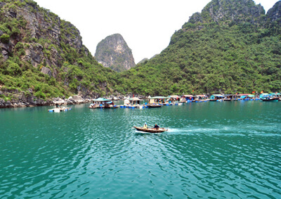 La Baie d’Ha Long va se concentrer sur un tourisme de sécurité et un environnement propre
