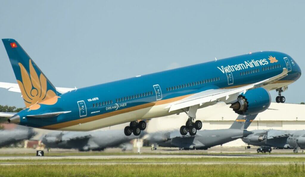 Vietnam Airlines